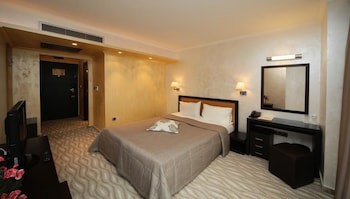 Efbet Hotel