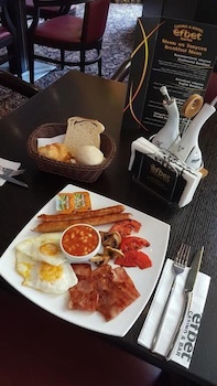 Efbet Hotel