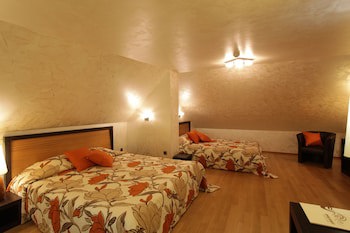 Efbet Hotel