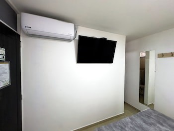 Hotel Alcaravan