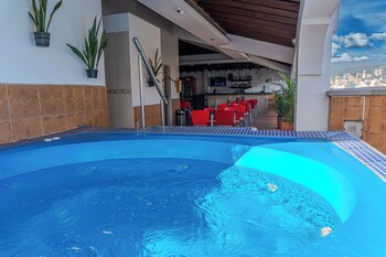 Hotel Alcaravan