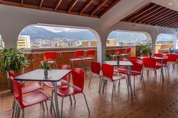 Hotel Alcaravan
