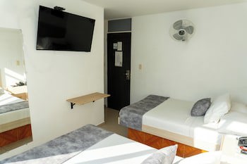 Hotel Alcaravan