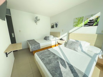 Hotel Alcaravan