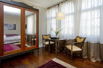 Casa Bueras Boutique Hotel