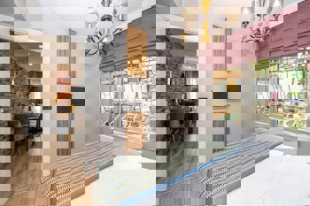 The Marions Suite Hotel