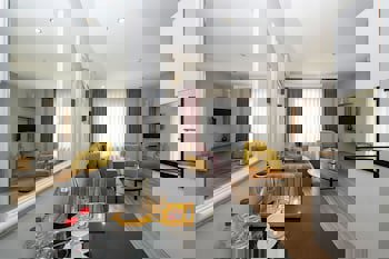 The Marions Suite Hotel