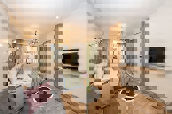 The Marions Suite Hotel