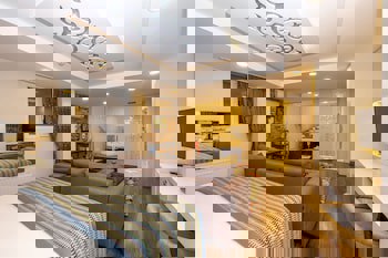 The Marions Suite Hotel