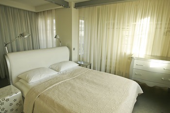 Mama Boutique Hotel & Restaurant