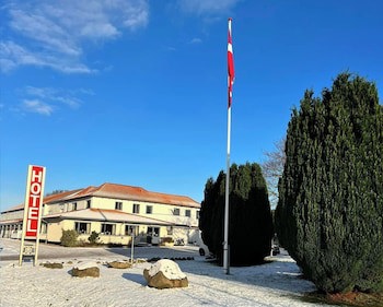 Hotel Medio