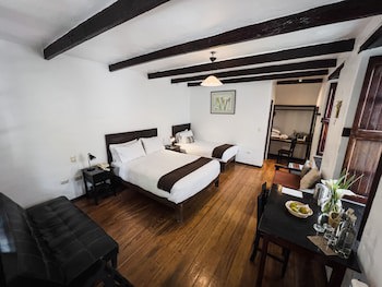 El Albergue Ollantaytambo