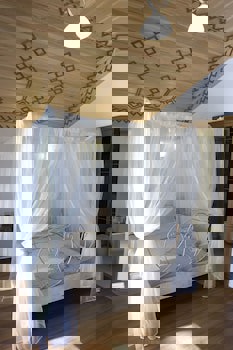 Hotel Des Etrangers - Special Class