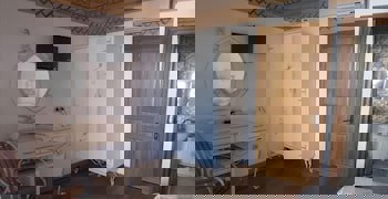 Hotel Des Etrangers - Special Class