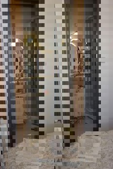 Hotel Des Etrangers - Special Class