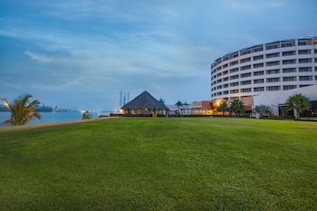 Holiday Inn Tuxpan - Convention Center, An Ihg Hotel