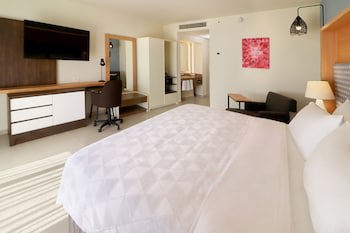 Holiday Inn Tuxpan - Convention Center, An Ihg Hotel