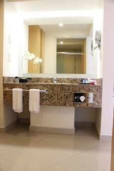 Holiday Inn Tuxpan - Convention Center, An Ihg Hotel