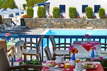 Emporios Bay Hotel fotoğrafı