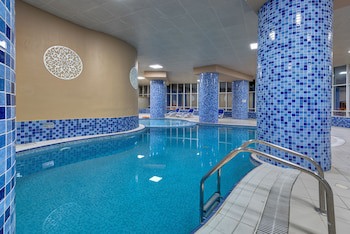 Aryana Hotel