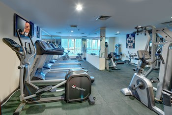 Aryana Hotel