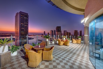 Aryana Hotel