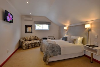 Val Du Charron Guest House & Wine Estate