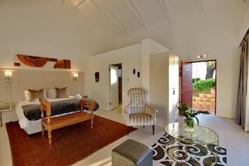Val Du Charron Guest House & Wine Estate