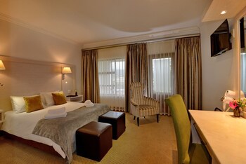 Val Du Charron Guest House & Wine Estate