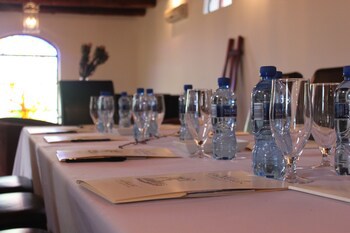 Val Du Charron Guest House & Wine Estate