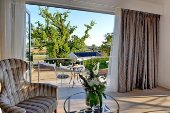 Val Du Charron Guest House & Wine Estate