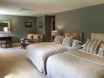 Rushton Hall Hotel & Spa