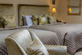 Rushton Hall Hotel & Spa