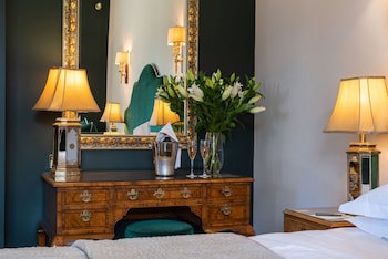 Rushton Hall Hotel & Spa