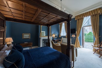 Rushton Hall Hotel & Spa