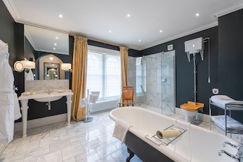 Rushton Hall Hotel & Spa