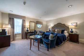 Rushton Hall Hotel & Spa