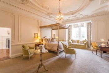 Rushton Hall Hotel & Spa