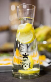 Hotel Familia Conde