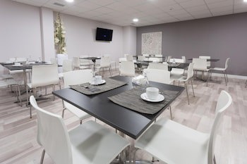 Hotel Familia Conde