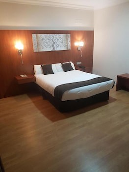 Hotel Familia Conde