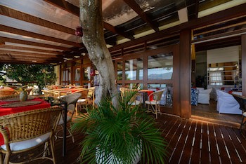 Barra Do Piuva Porto Hotel