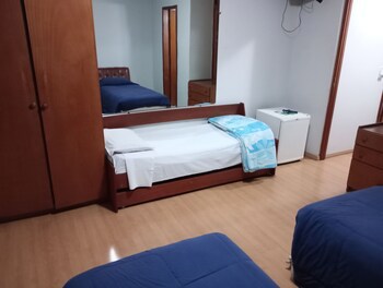 Carillon Plaza Hotel