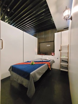 Citrus Sukhumvit 13 Nana Bangkok By Compass Hospitality