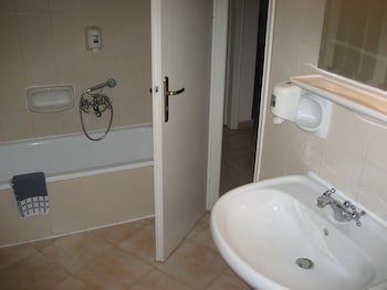 Kyveli Apartments galeri fotoğrafı