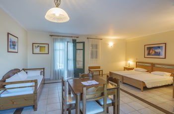 Kyveli Apartments galeri fotoğrafı