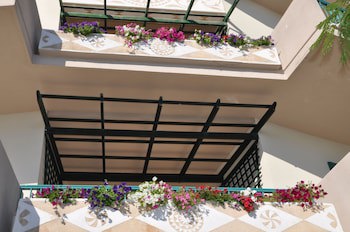 Kyveli Apartments galeri fotoğrafı