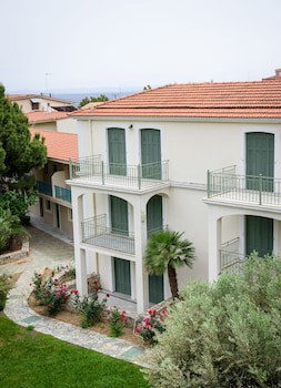 Kyveli Apartments galeri fotoğrafı
