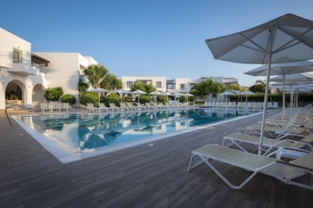 Alexandra Beach Hotel galeri fotoğrafı
