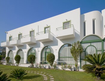 Alexandra Beach Hotel galeri fotoğrafı